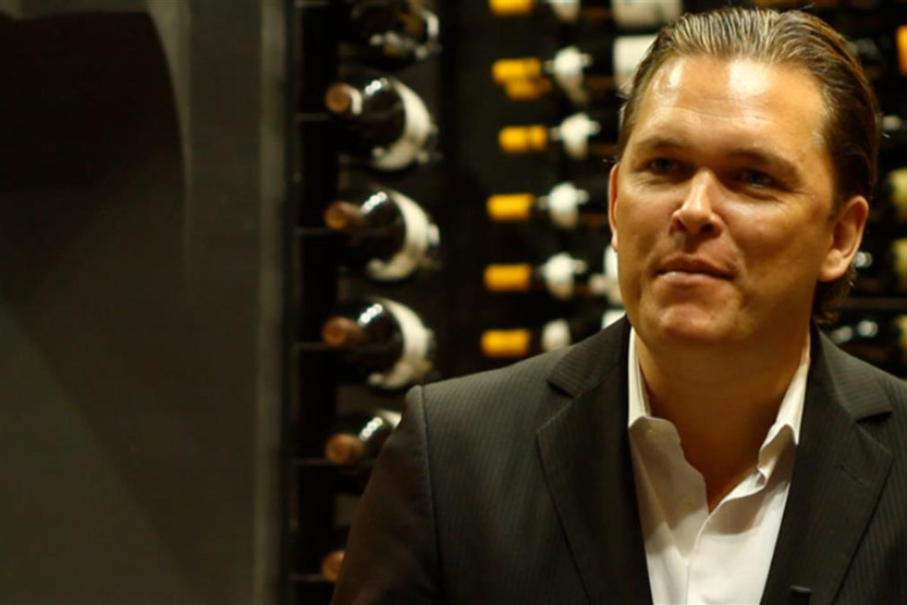 Andreas Larsson 在 Vinexpo 上的盲品